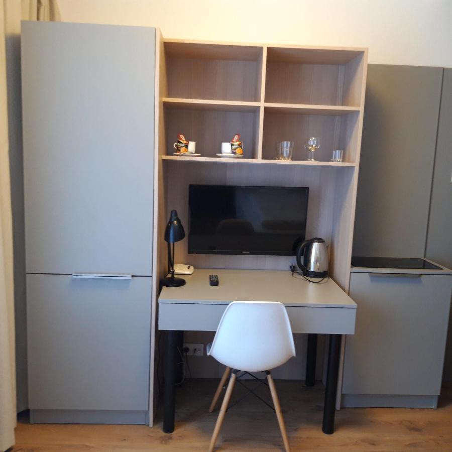 Yaroslav Apartments วอร์ซอ ภายนอก รูปภาพ